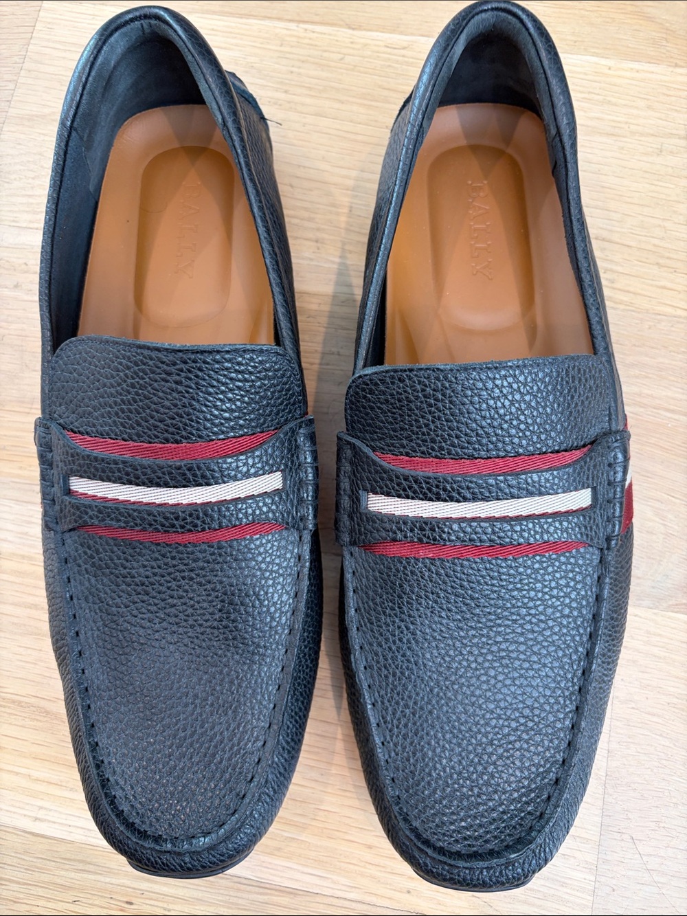 Men's Bally Black Pebbled Leather Slip-On Loafers with Red & White Stripes